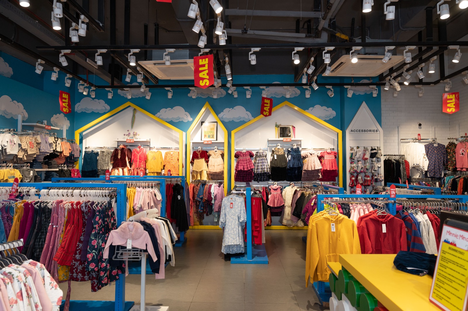 Store Shop Shine Advertising Agency 14 — Shine Advertising Agency