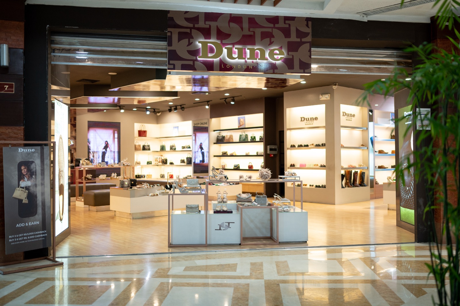 Store Shop Shine Advertising Agency 18 — Shine Advertising Agency